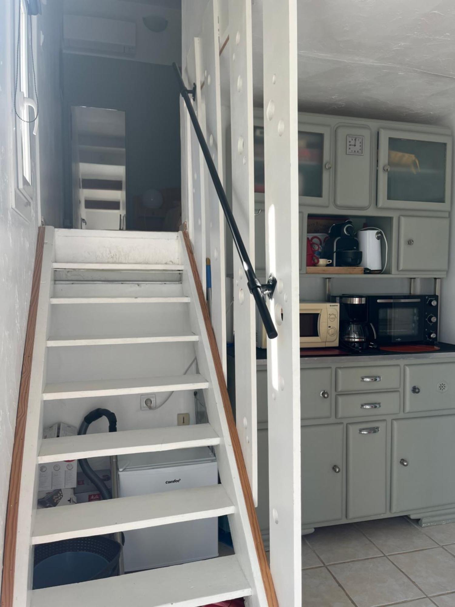 Studio En Duplex Independant 布里尼奥勒 外观 照片